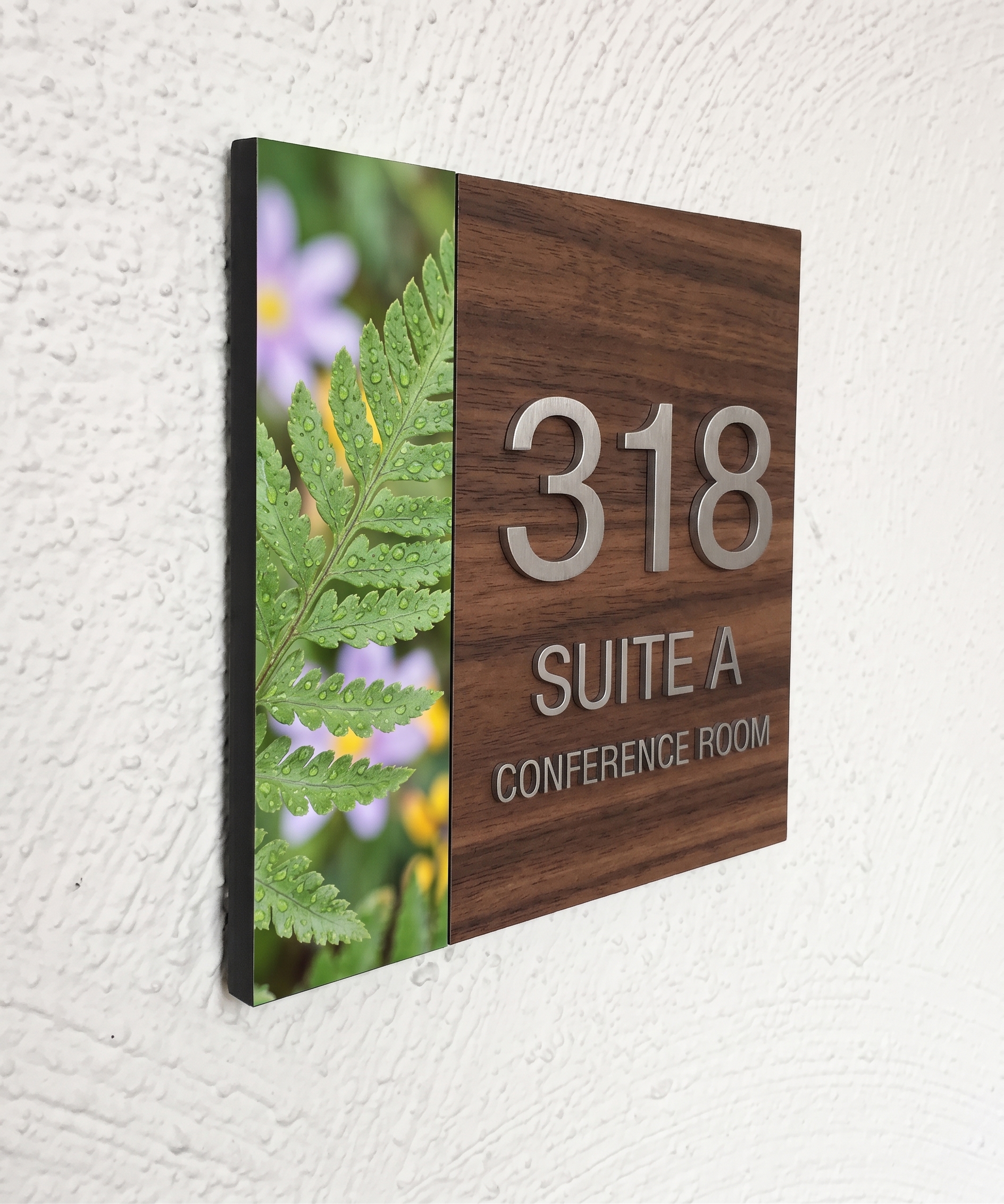 Señal de Suite con Check-Out Express QR
